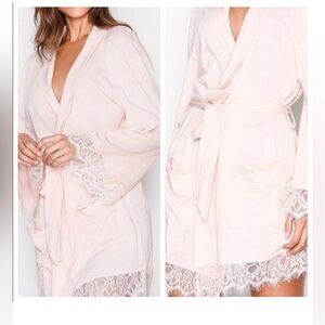 Free People Light Pink Lace-Trimmed Robe
